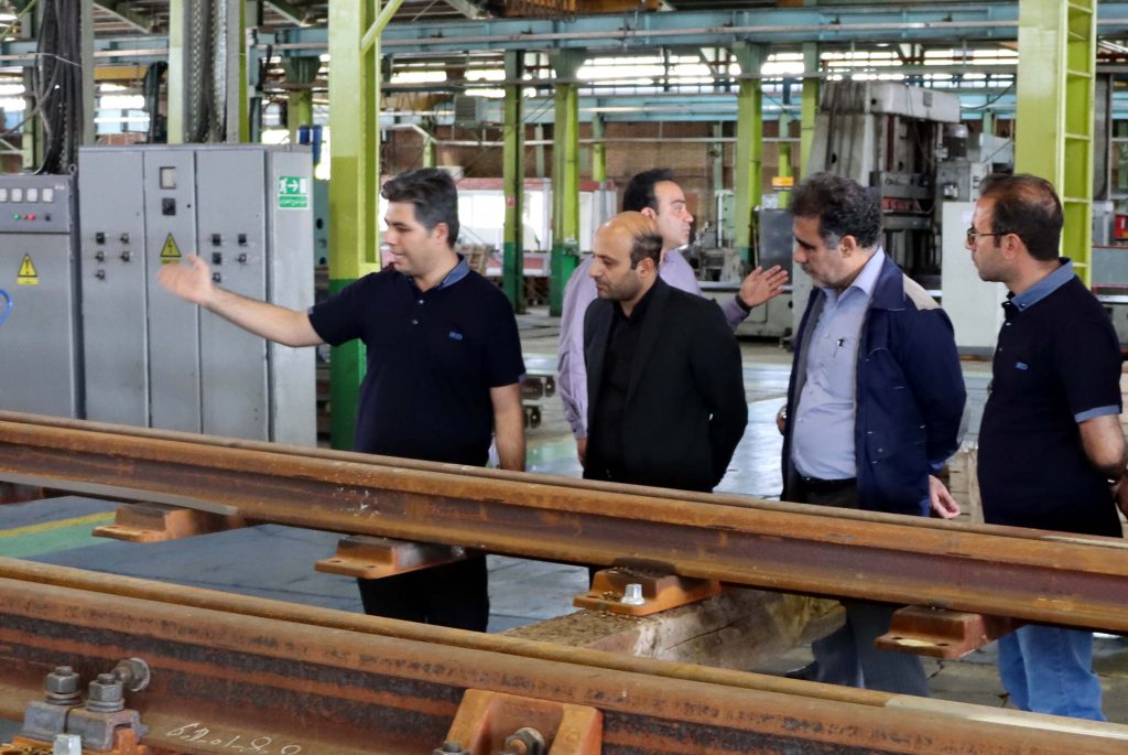 بازدید مدیر‌کل خط و سازه‌های فنی شرکت راه آهن از ایرید
